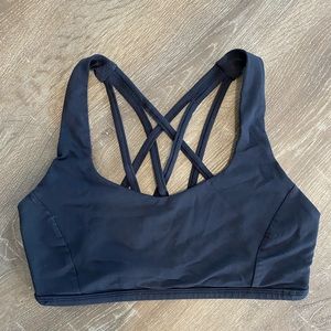 Lululemon Free to Be Serene Sports Bra